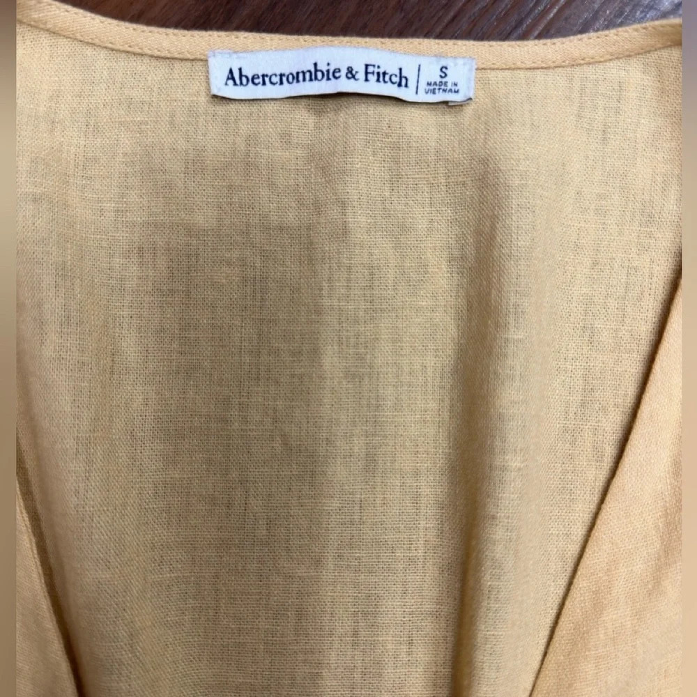 Abercrombie & Fitch yellow linen tie top - Picture 4 of 4